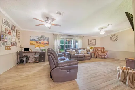2236 1/2 Ellie Road Auburndale FL 33823