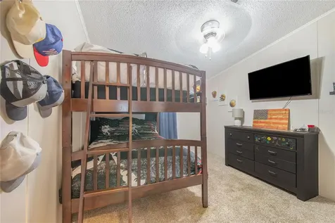 2236 1/2 Ellie Road Auburndale FL 33823