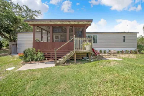 2236 1/2 Ellie Road Auburndale FL 33823
