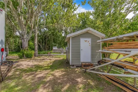 2236 1/2 Ellie Road Auburndale FL 33823