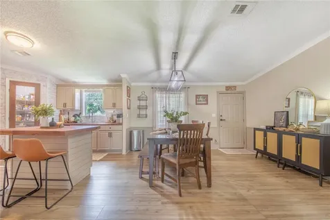 2236 1/2 Ellie Road Auburndale FL 33823