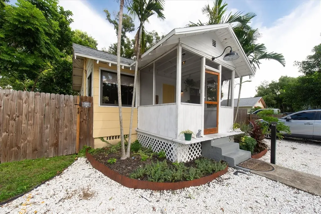 1840 51st Street S Gulfport FL 33707