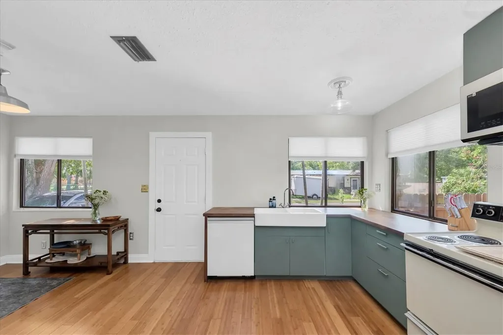1840 51st Street S Gulfport FL 33707