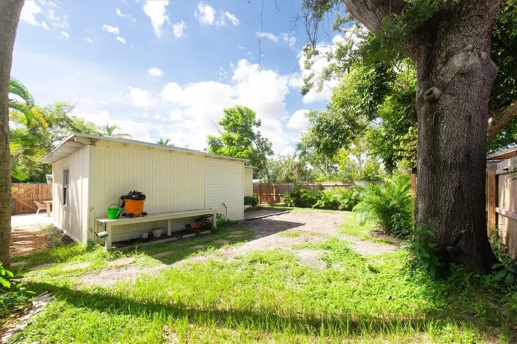 1840 51st Street S Gulfport FL 33707