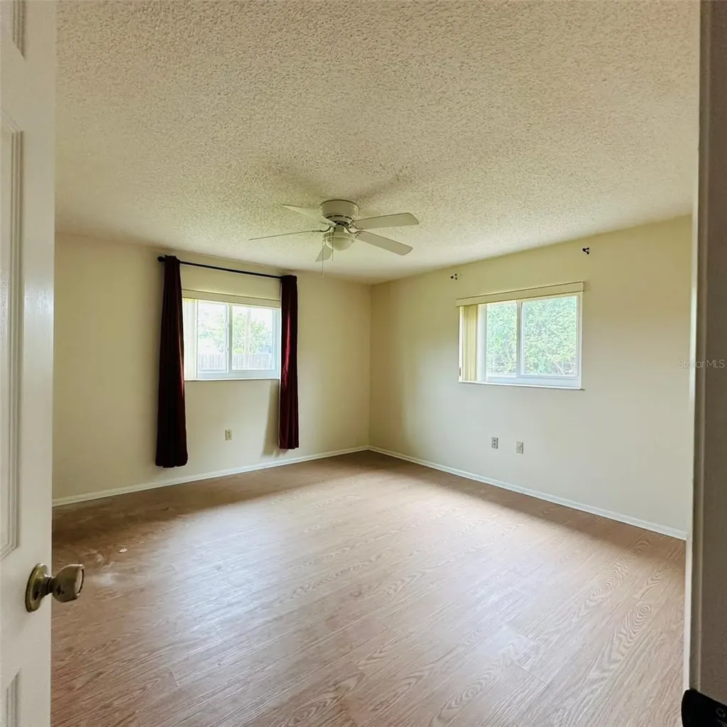 21302 Hubbard Avenue Port Charlotte FL 33952
