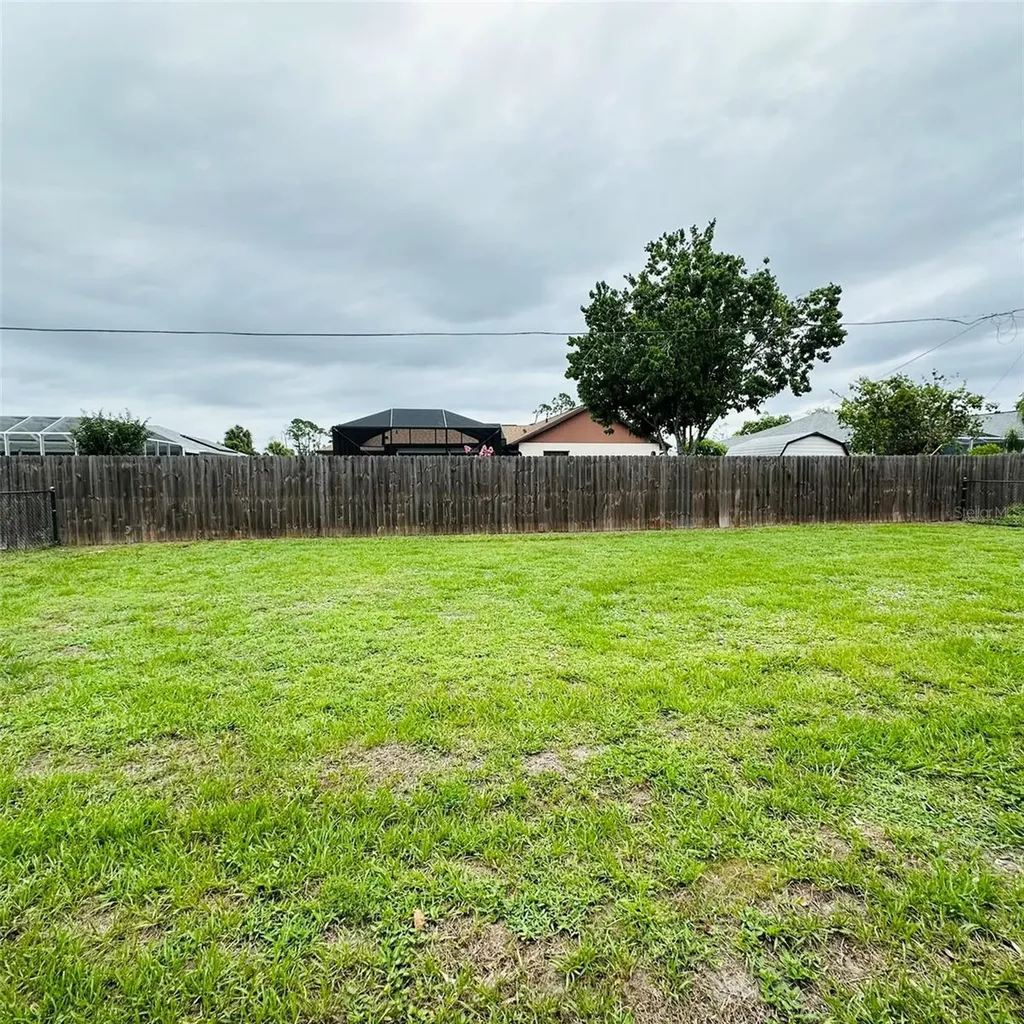 21302 Hubbard Avenue Port Charlotte FL 33952