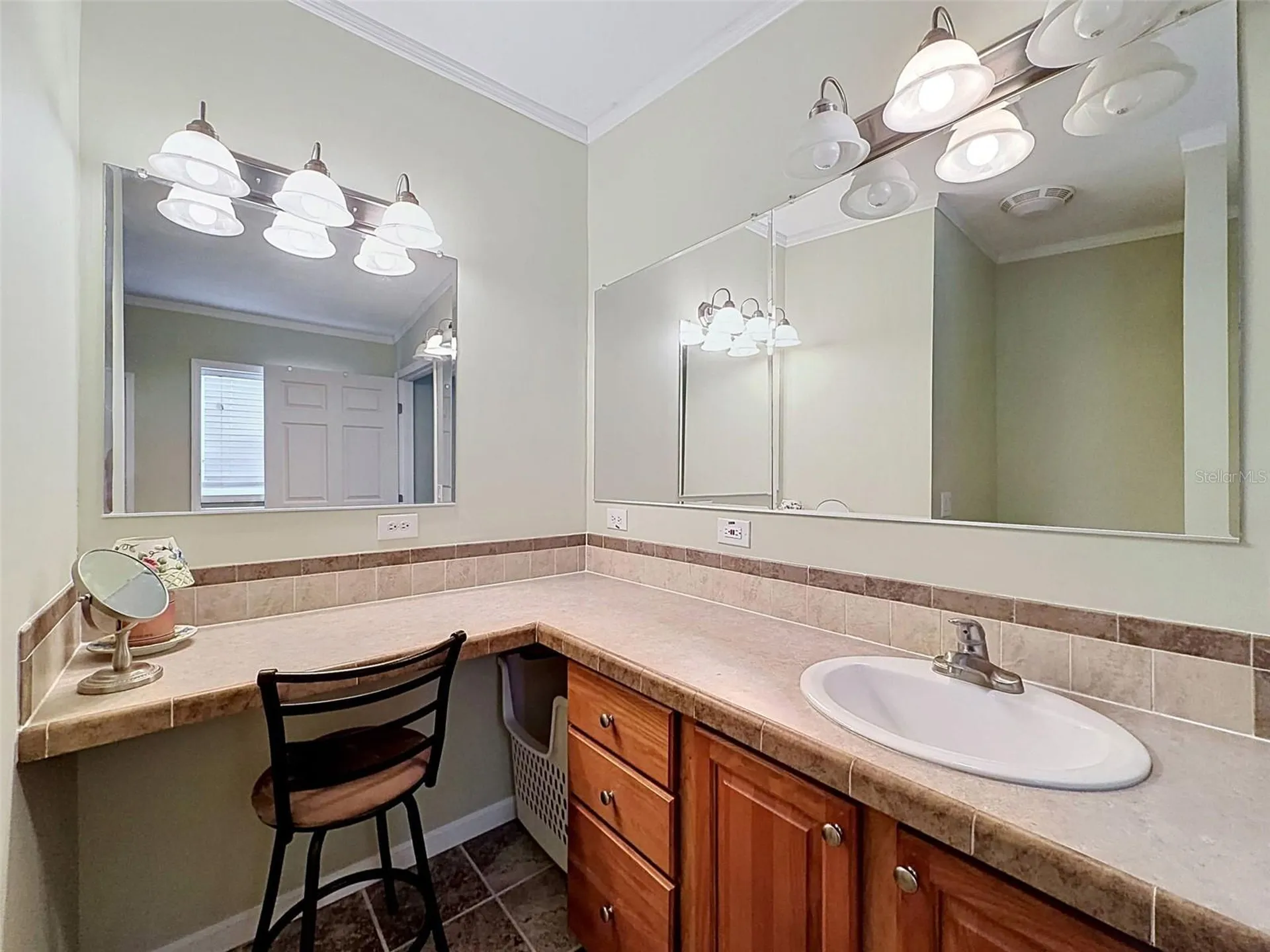 6839 Curlew Lane Hudson FL 34667