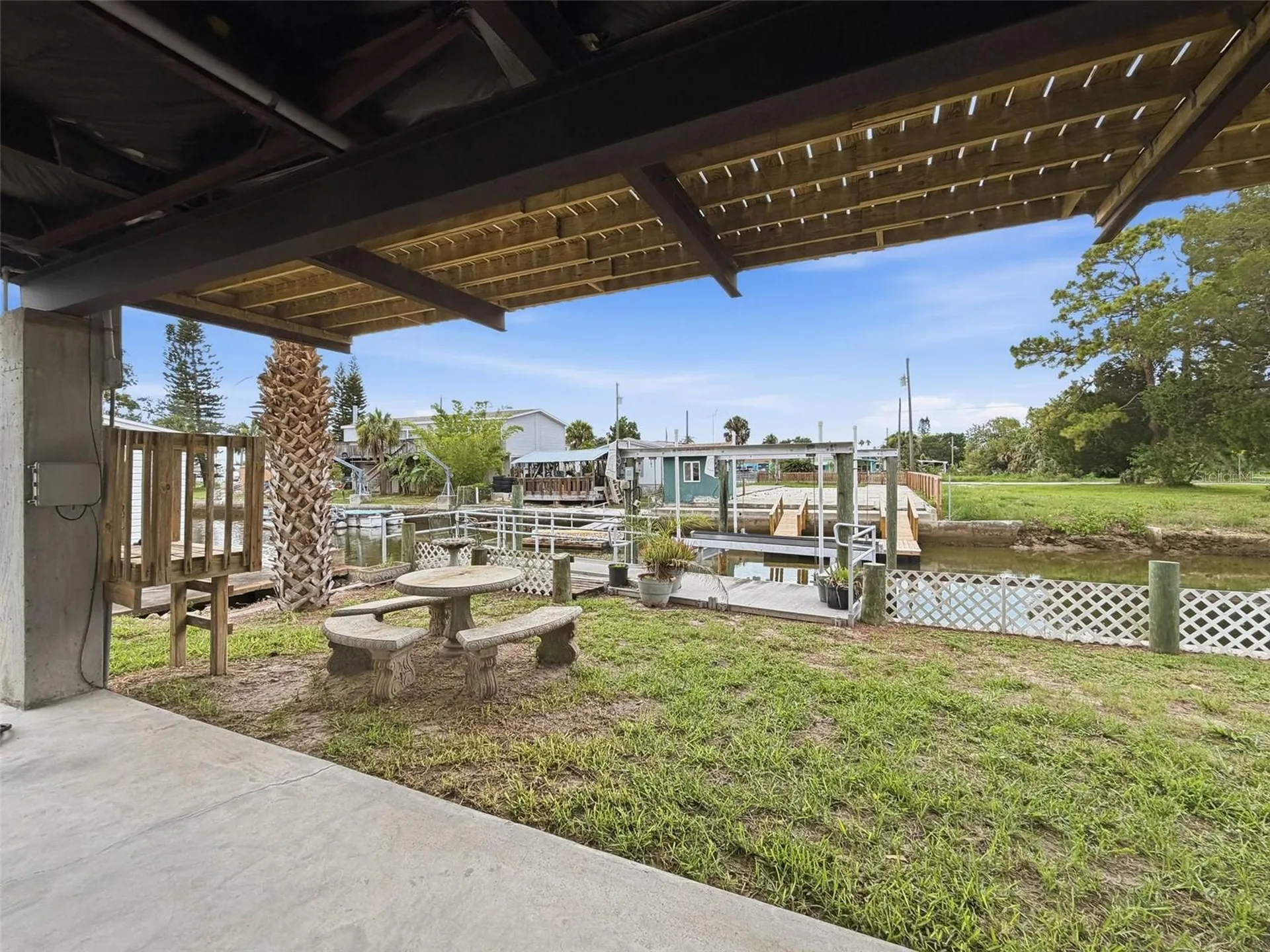 6839 Curlew Lane Hudson FL 34667