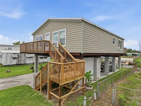 6839 Curlew Lane Hudson FL 34667