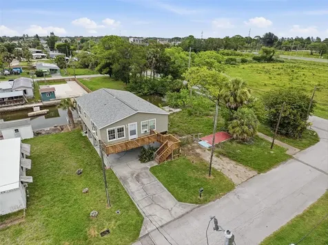 6839 Curlew Lane Hudson FL 34667