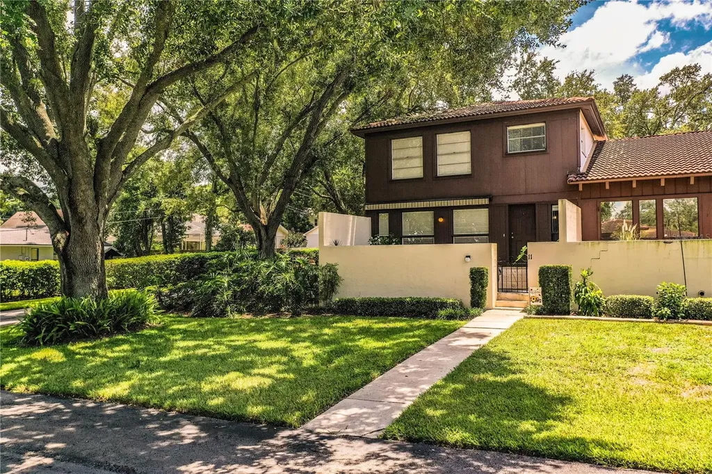 11 Loma Verde Lakeland FL 33813