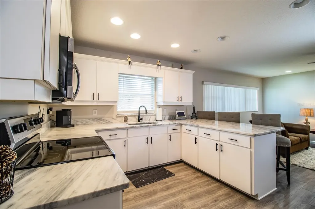 11 Loma Verde Lakeland FL 33813