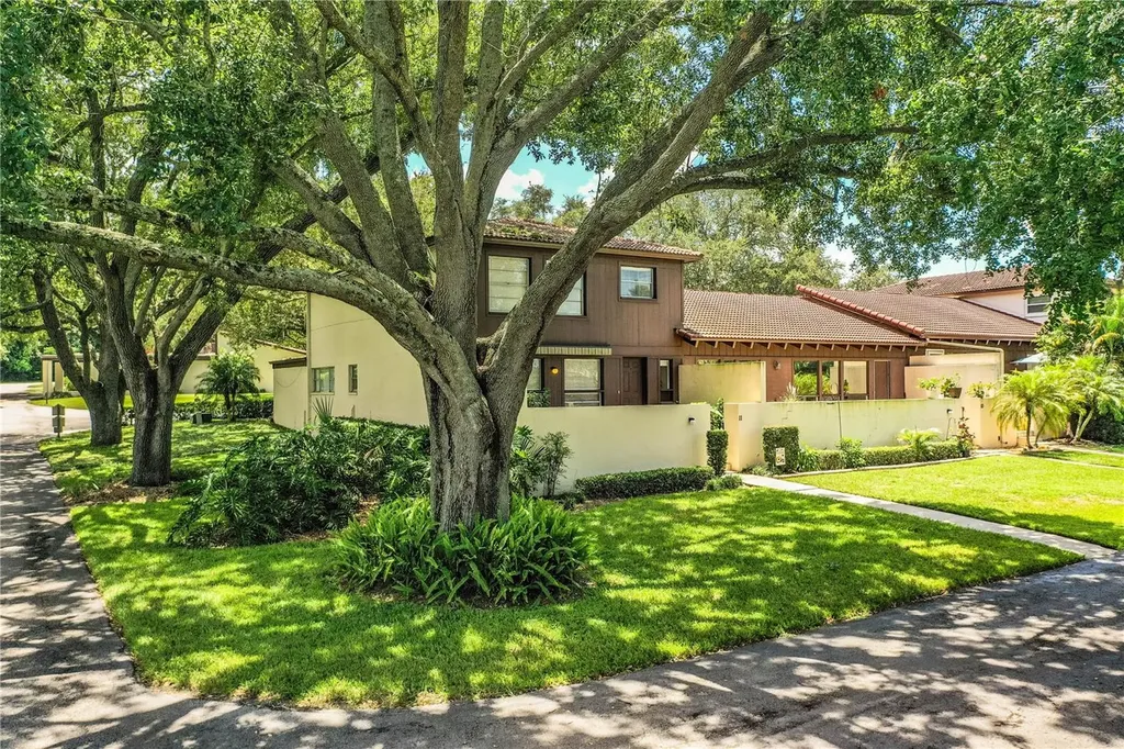 11 Loma Verde Lakeland FL 33813