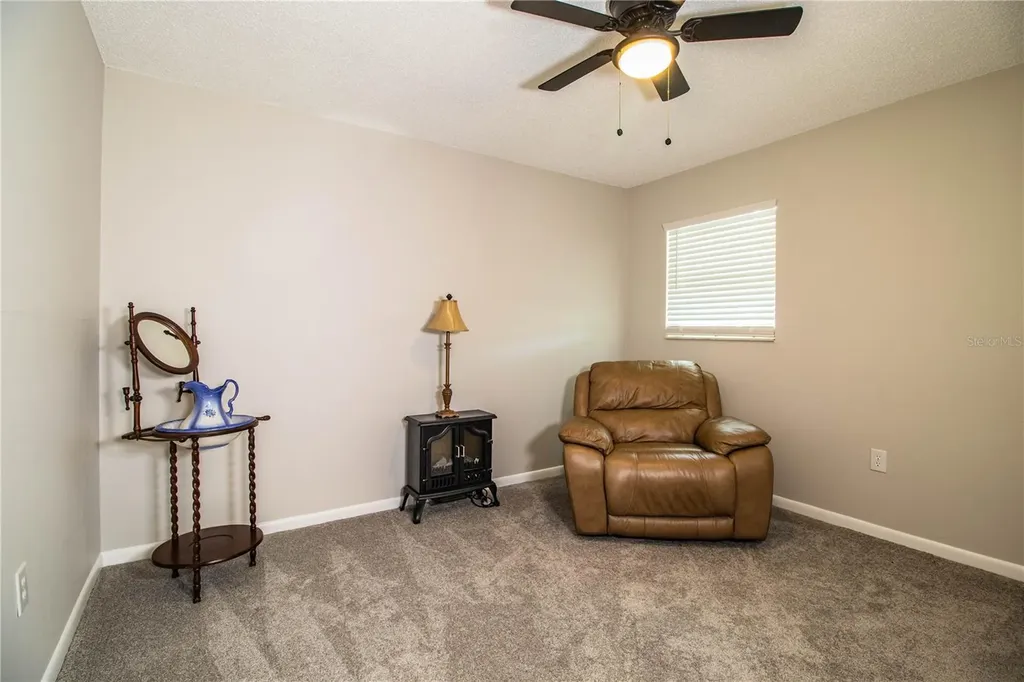 11 Loma Verde Lakeland FL 33813