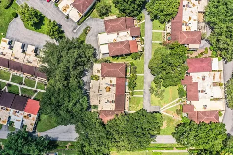 11 Loma Verde Lakeland FL 33813