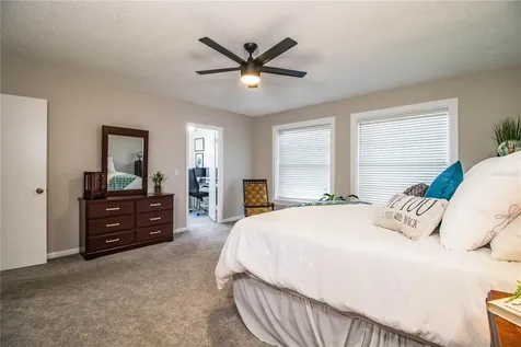 11 Loma Verde Lakeland FL 33813