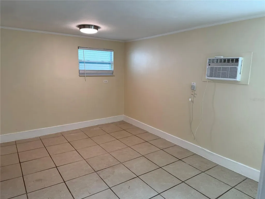 613 1st Avenue NE Largo FL 33770