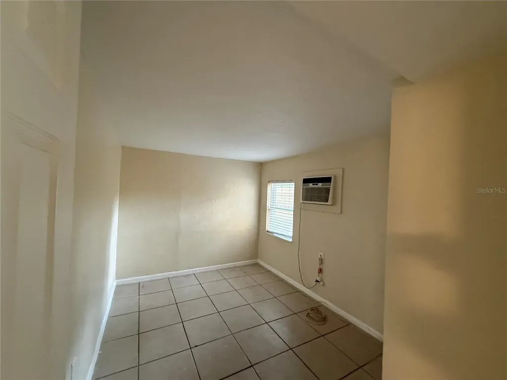 613 1st Avenue NE Largo FL 33770