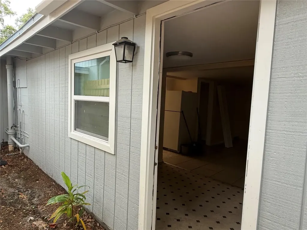 613 1st Avenue NE Largo FL 33770
