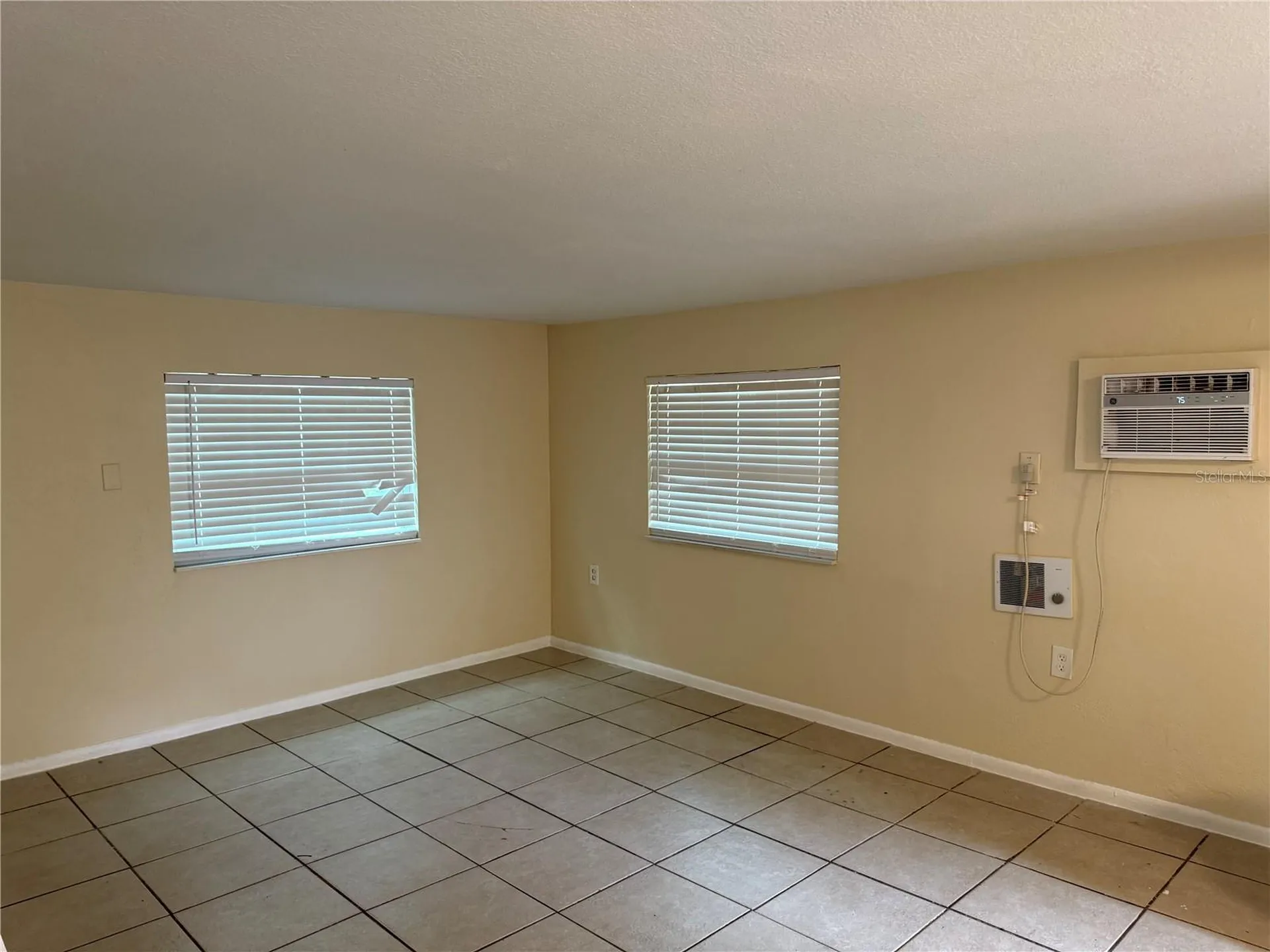 613 1st Avenue NE Largo FL 33770