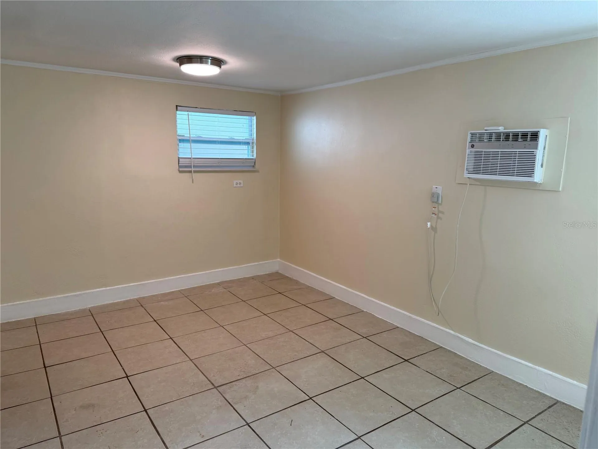613 1st Avenue NE Largo FL 33770