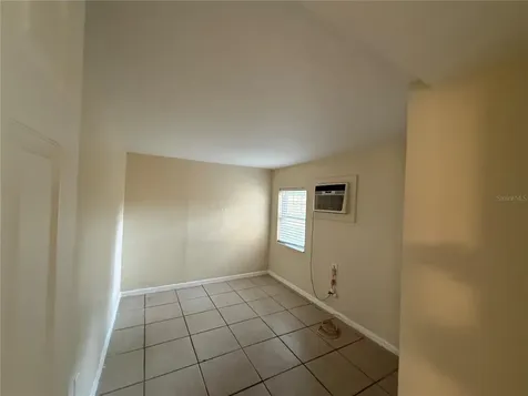 613 1st Avenue NE Largo FL 33770