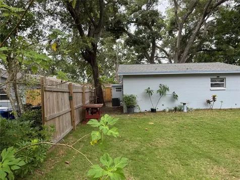 613 1st Avenue NE Largo FL 33770