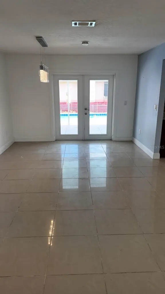 1703 Paradise Drive Kissimmee FL 34741
