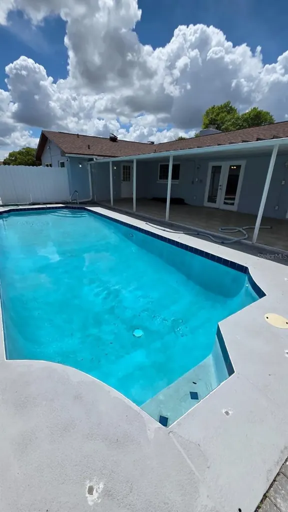 1703 Paradise Drive Kissimmee FL 34741