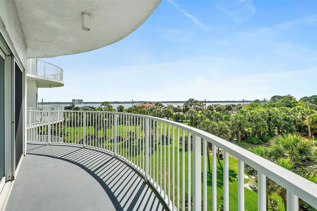 2 Oceans West Boulevard Daytona Beach FL 32118