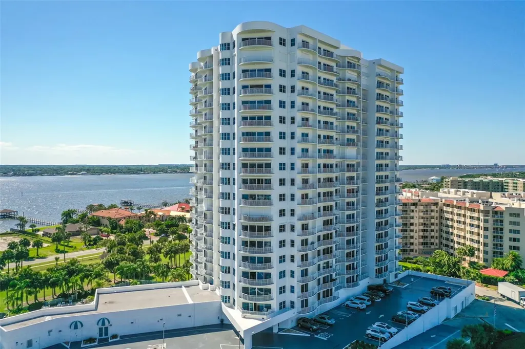 2 Oceans West Boulevard Daytona Beach FL 32118