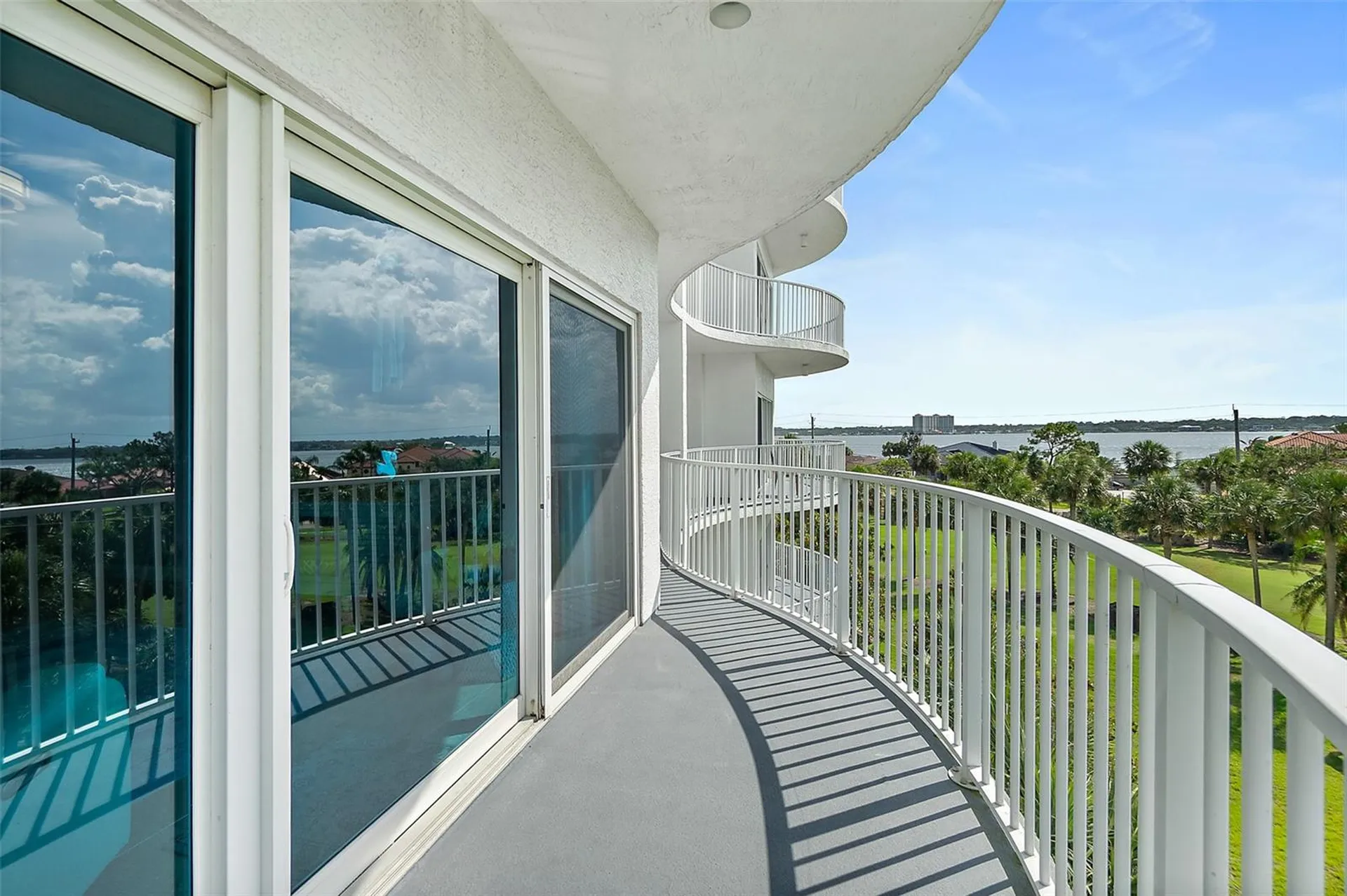 2 Oceans West Boulevard Daytona Beach FL 32118