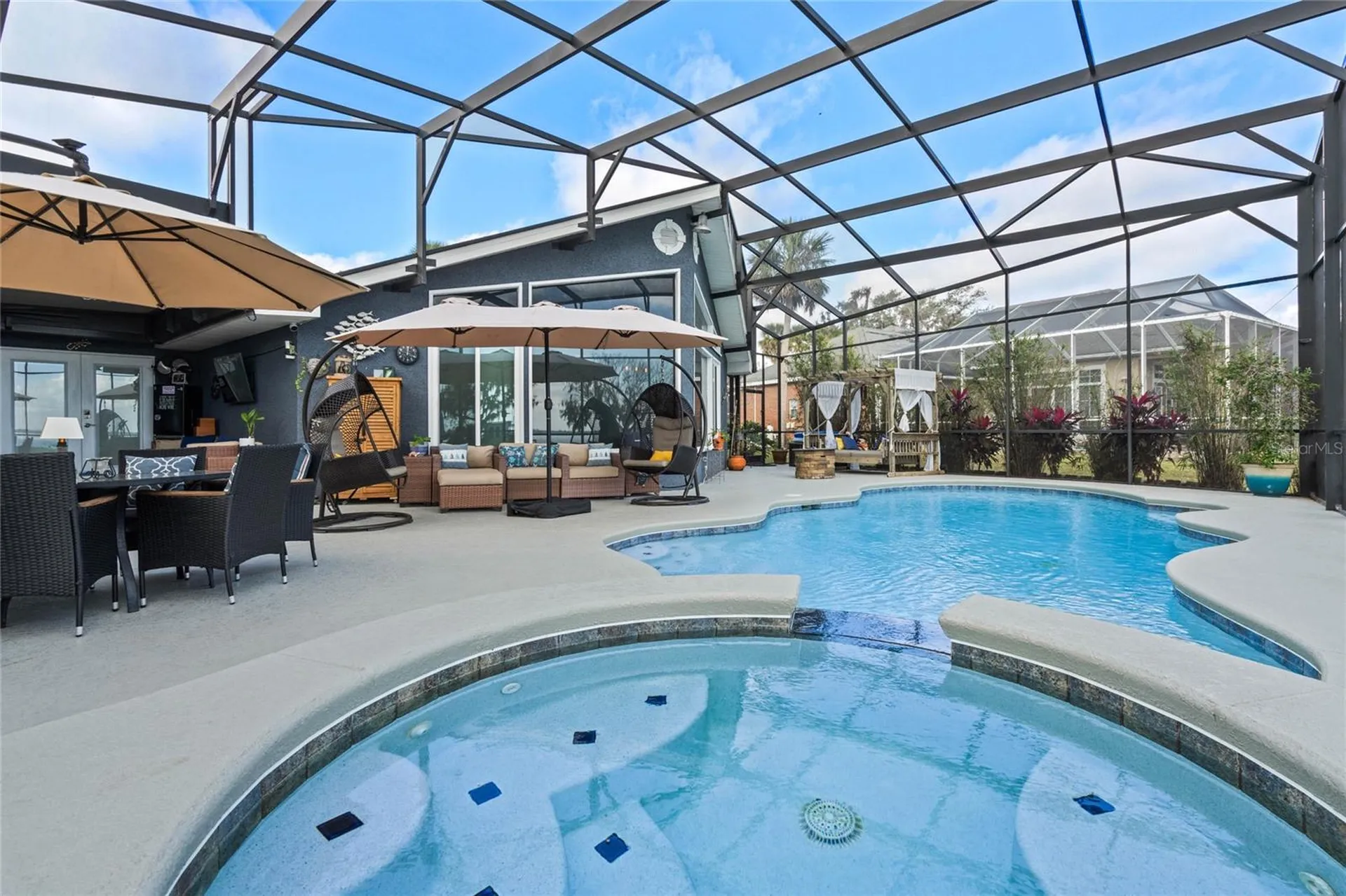 1102 N Palmetto Street Leesburg FL 34748