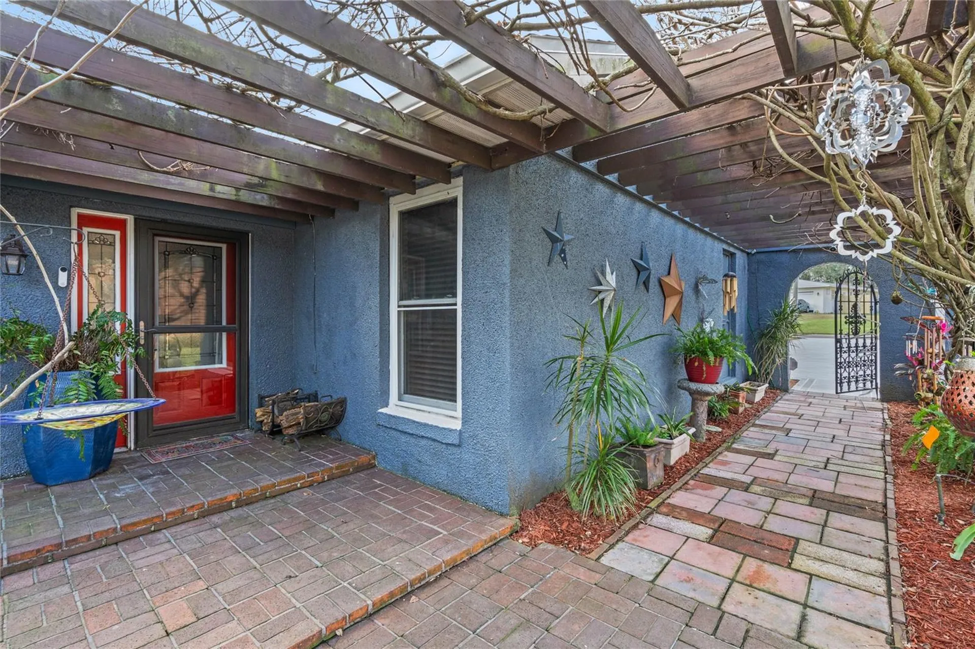 1102 N Palmetto Street Leesburg FL 34748