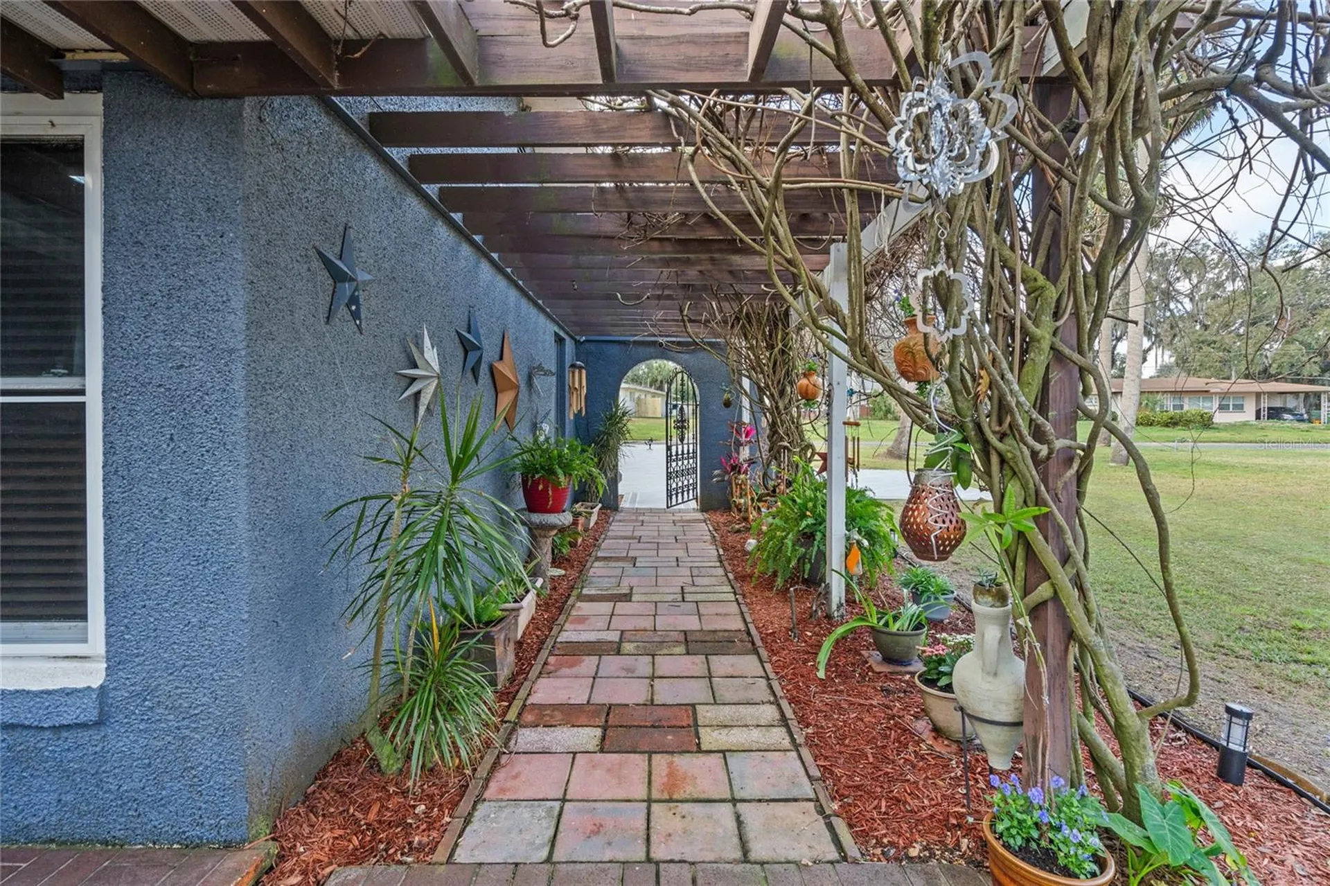 1102 N Palmetto Street Leesburg FL 34748