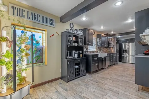 1102 N Palmetto Street Leesburg FL 34748