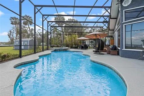 1102 N Palmetto Street Leesburg FL 34748