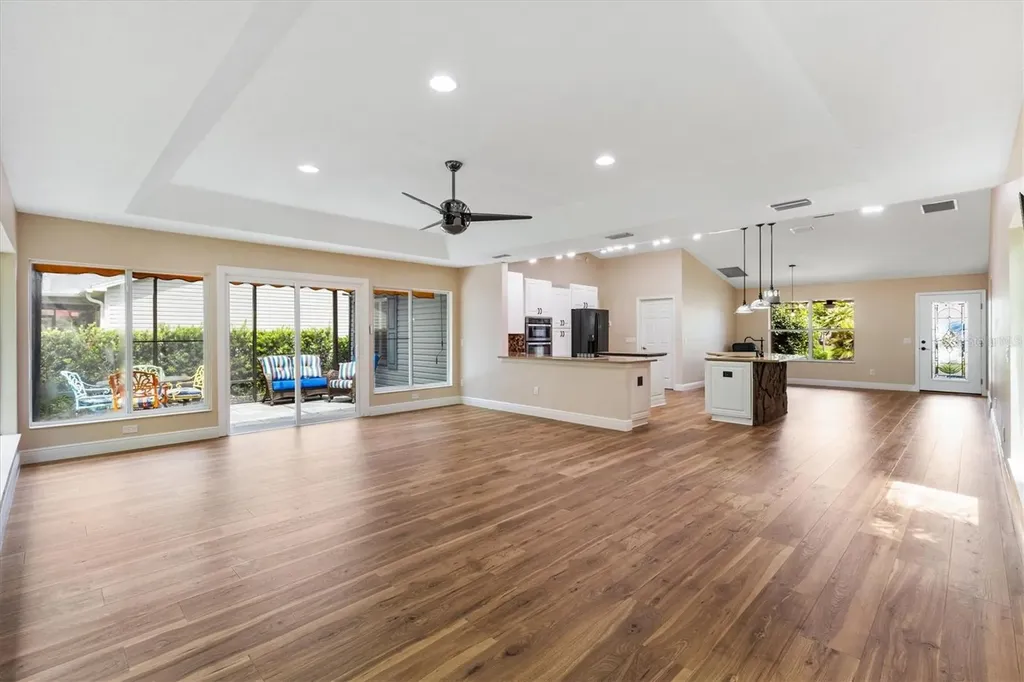 17960 SE 92nd Amory Avenue The Villages FL 32162
