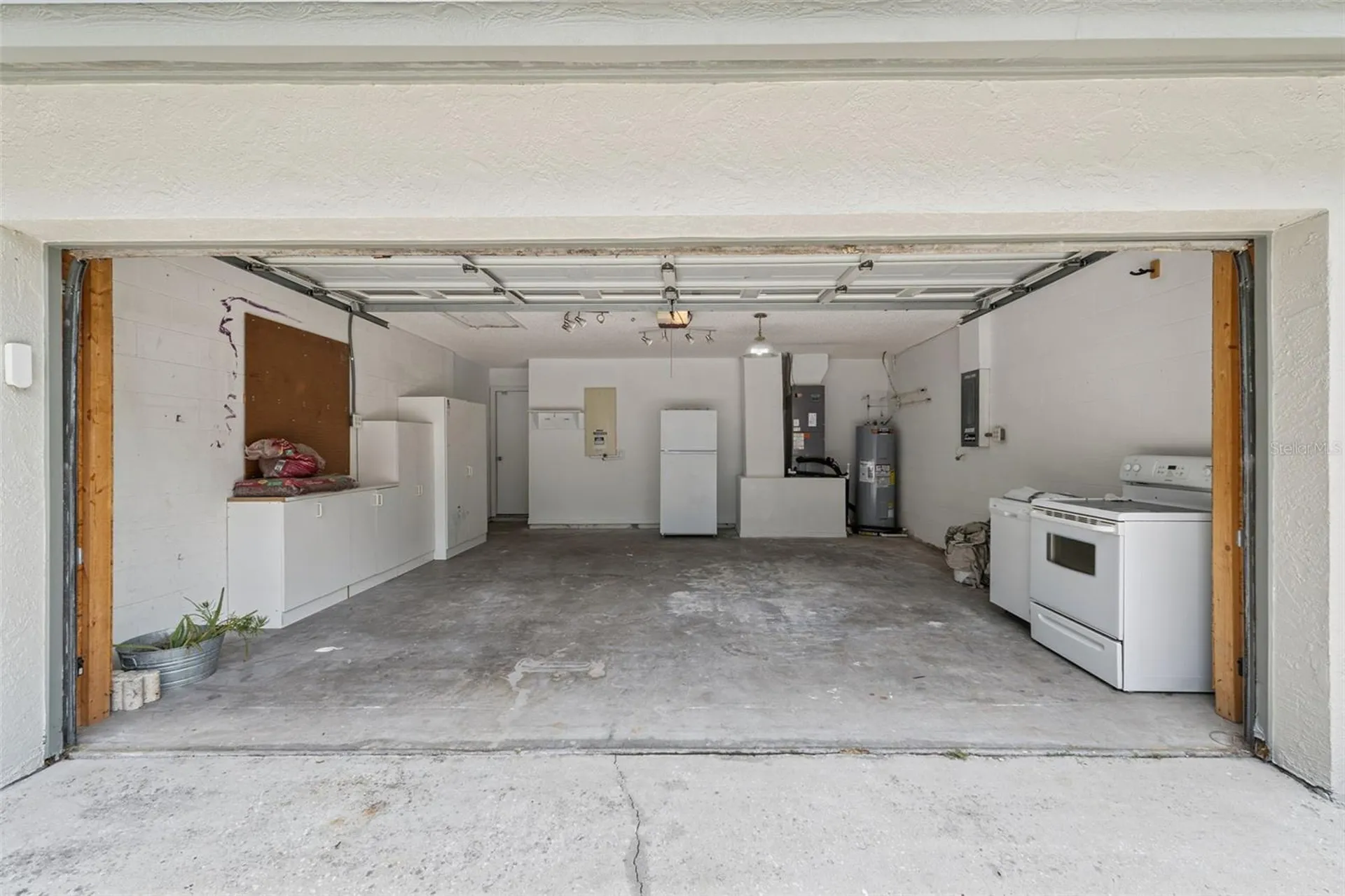 4017 Quail Briar Drive Valrico FL 33596