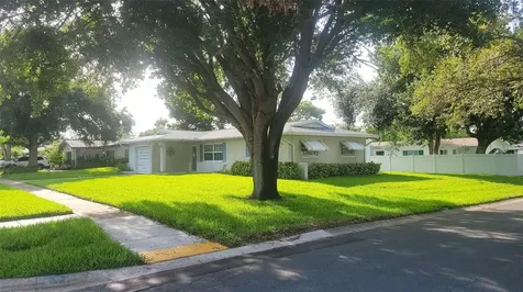 2997 Brookfield Drive Largo FL 33771