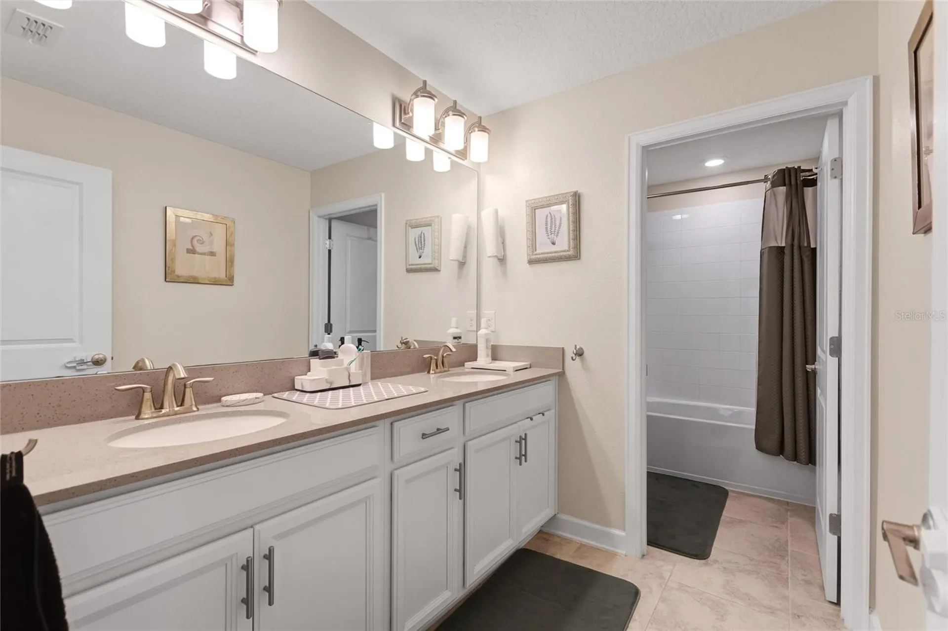 1089 Blackwolf Run Road Davenport FL 33896
