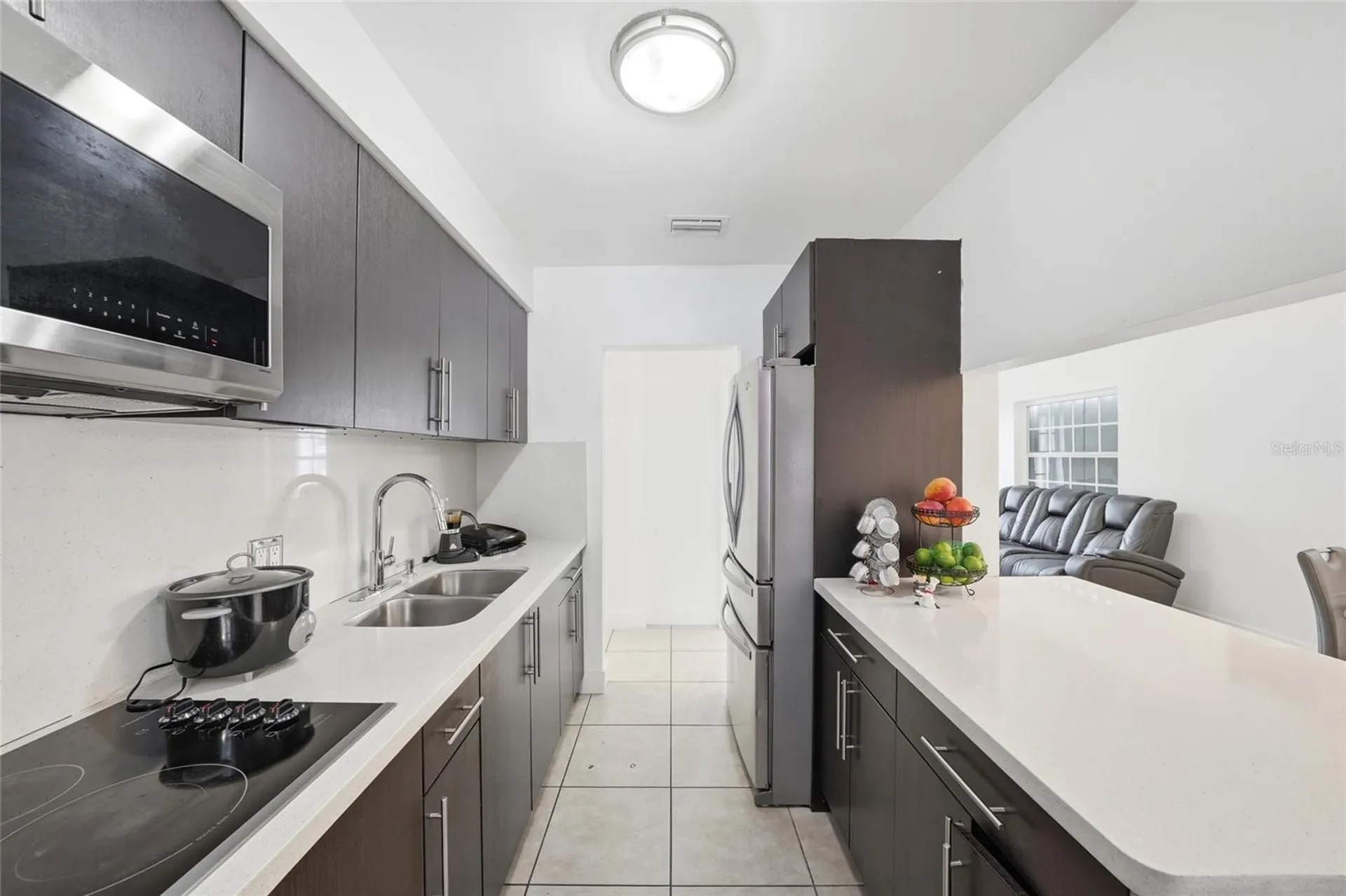 465 E 38th Street Hialeah FL 33013