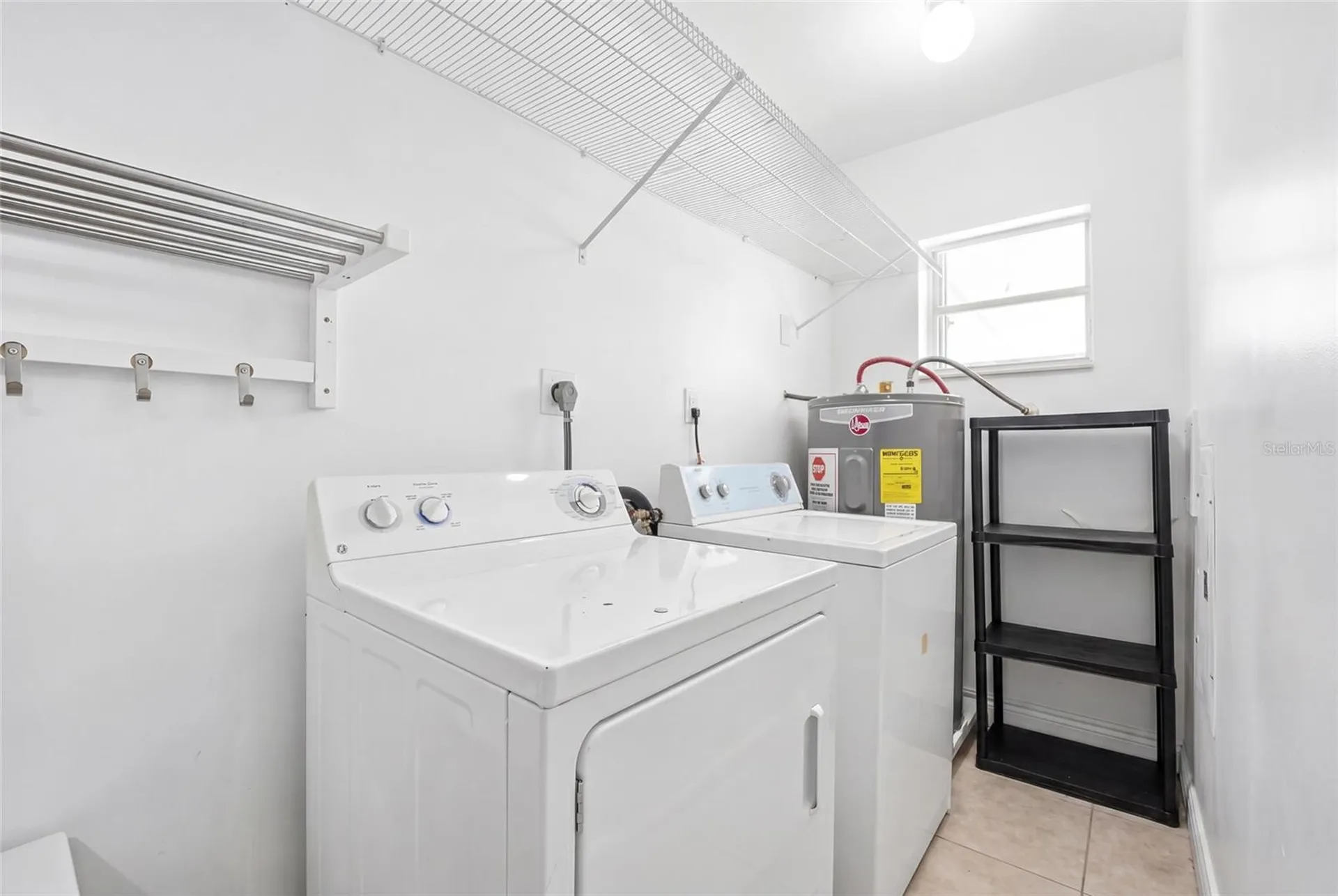 465 E 38th Street Hialeah FL 33013
