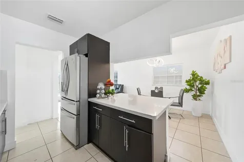 465 E 38th Street Hialeah FL 33013
