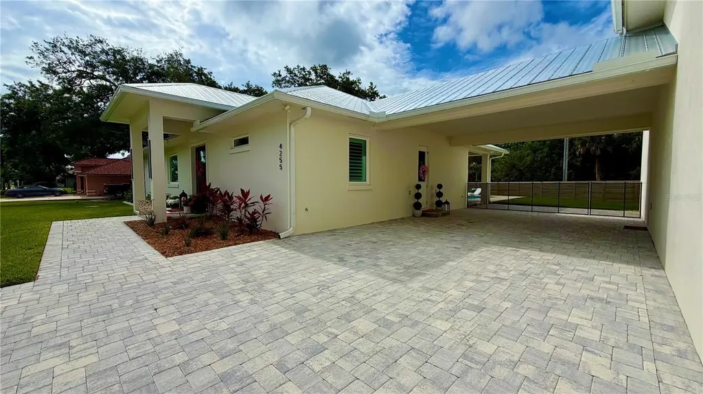 4255 79th Avenue Vero Beach FL 32967