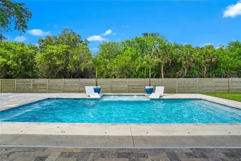 4255 79th Street Vero Beach FL 32967