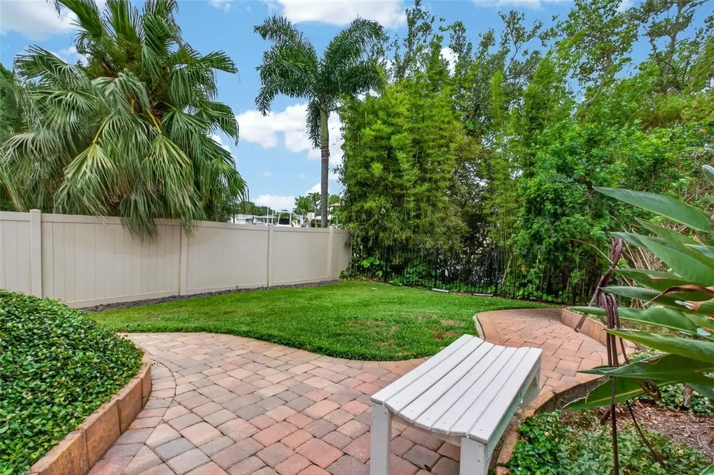 820 Sand Pine Drive NE St Petersburg FL 33703