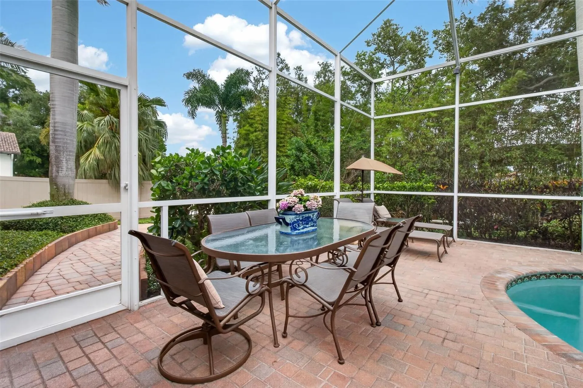 820 Sand Pine Drive NE St Petersburg FL 33703