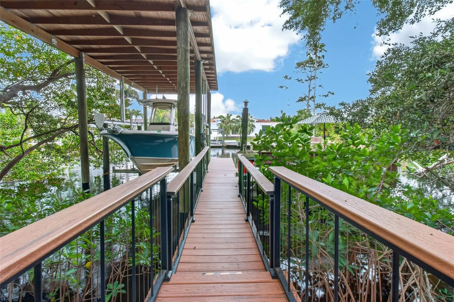 820 Sand Pine Drive NE St Petersburg FL 33703