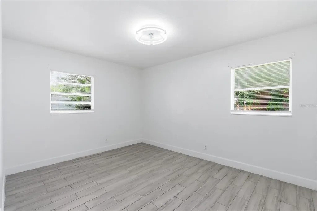 317 E Hydrangia Street Tampa FL 33612